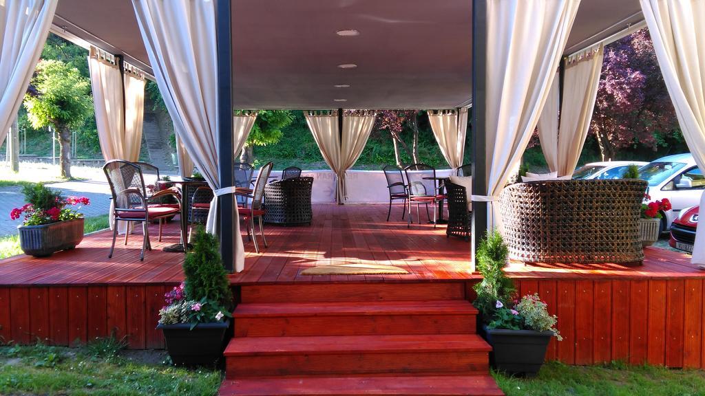 Rooms Villa Iva Ilok Exterior photo